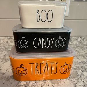 Rae Dunn set of 3 storage Halloween  containers.